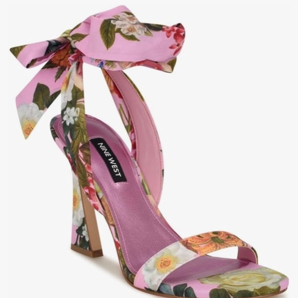 Nine West Kelsie 2 High Heels - Picture 8 of 9